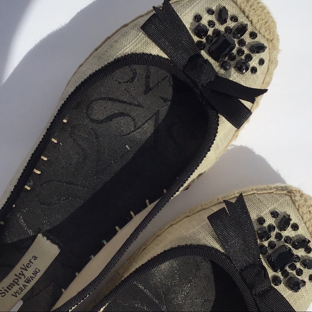 Vera Wang espadrilles Size 6